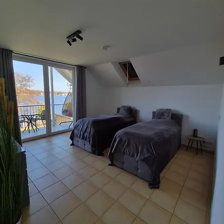 Privatunterkunft Monteurzimmer 1 Mit Seeblick