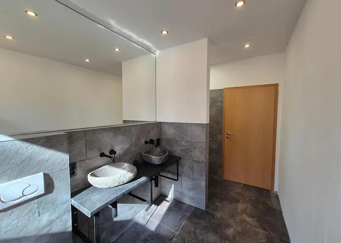 Monteurzimmer 1 Mit Seeblick *